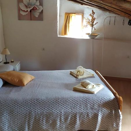 Monteperdido Villa Linares de la Sierra Exteriör bild